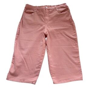 Gloria Vanderbilt Pink Shorts